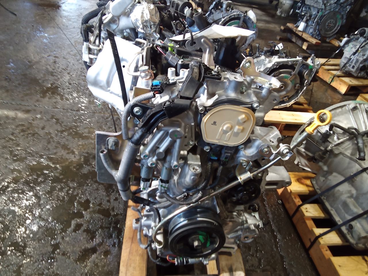 Part image 16