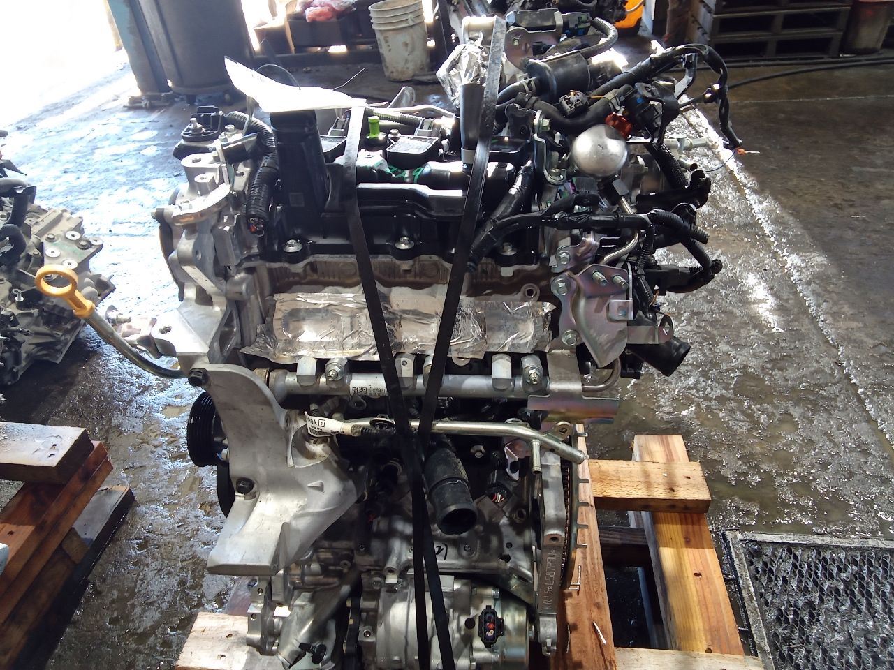 Part image 17