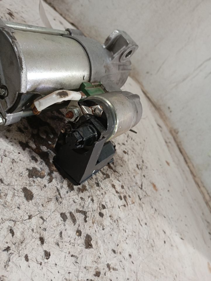 Part image 5