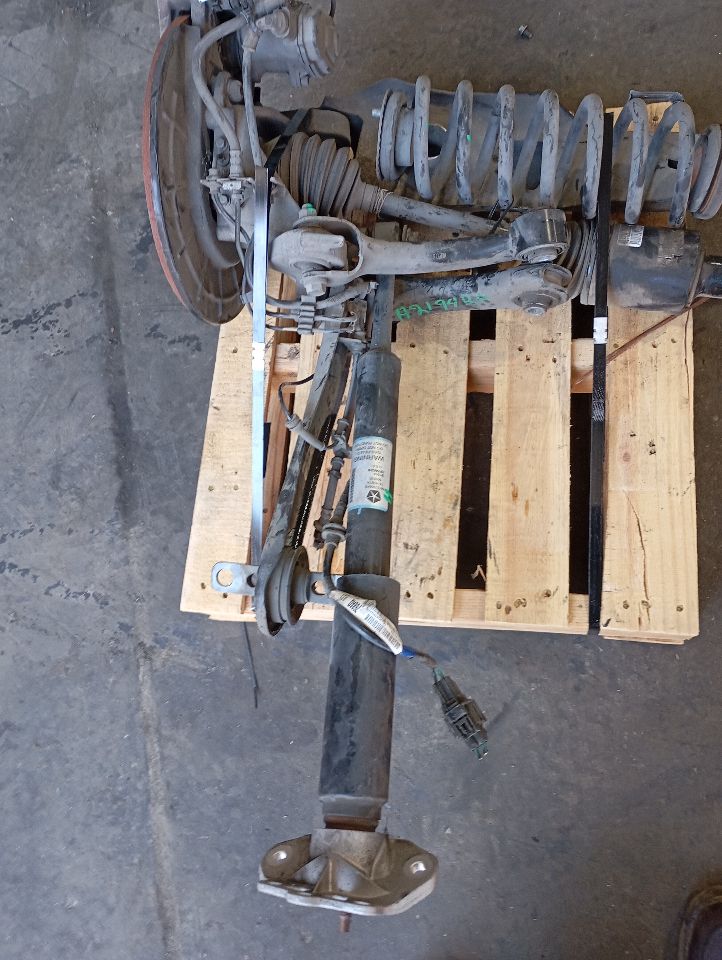 Part image 4