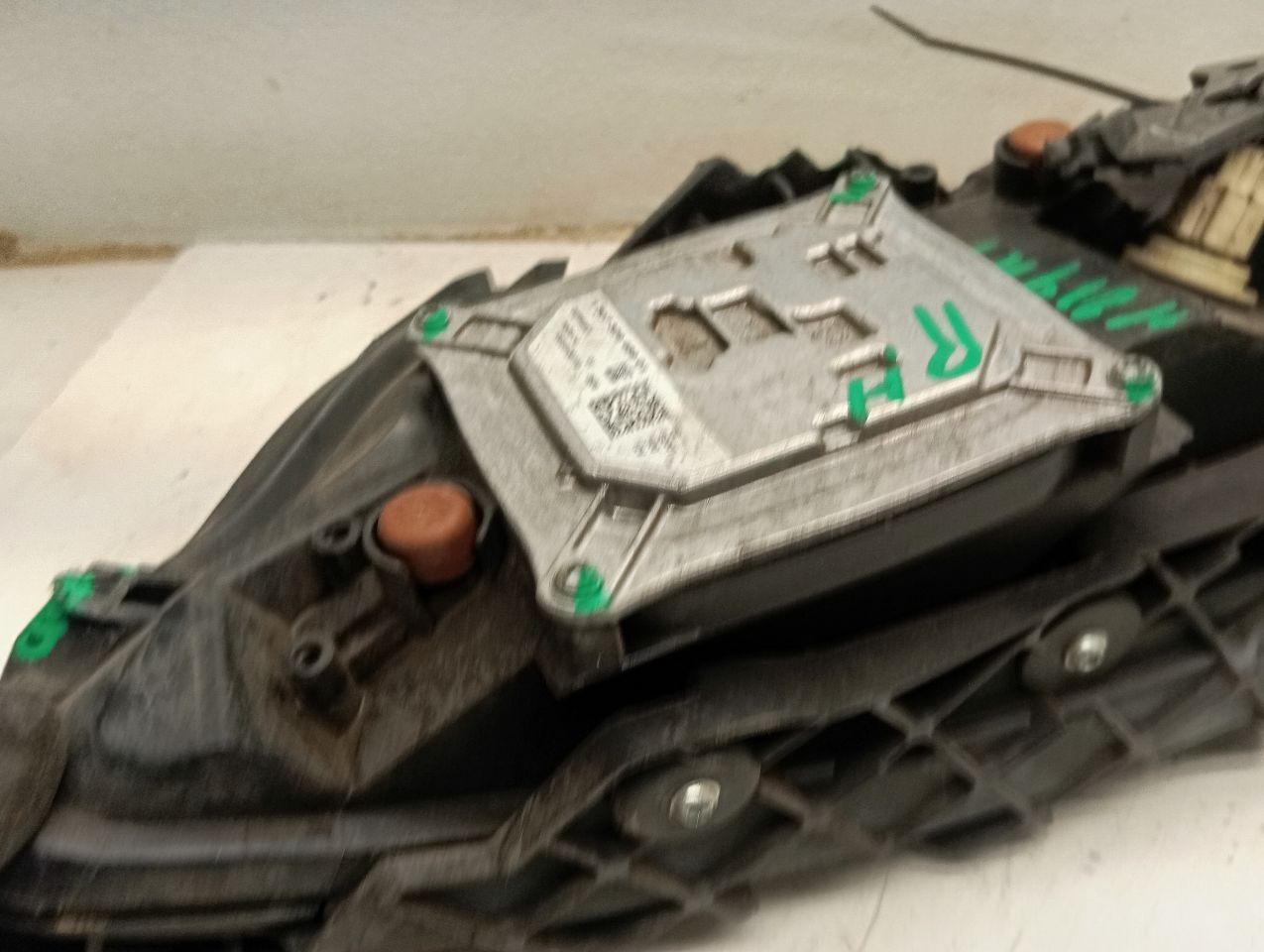 Part image 6