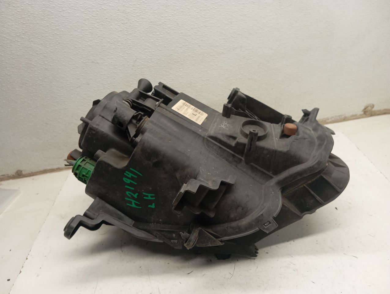 Part image 5