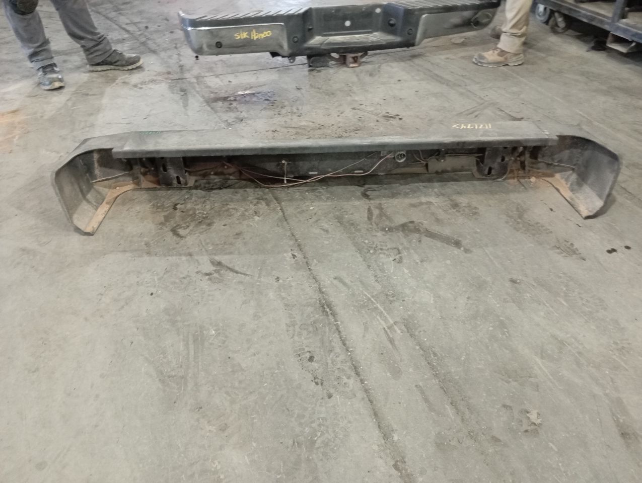 Part image 3