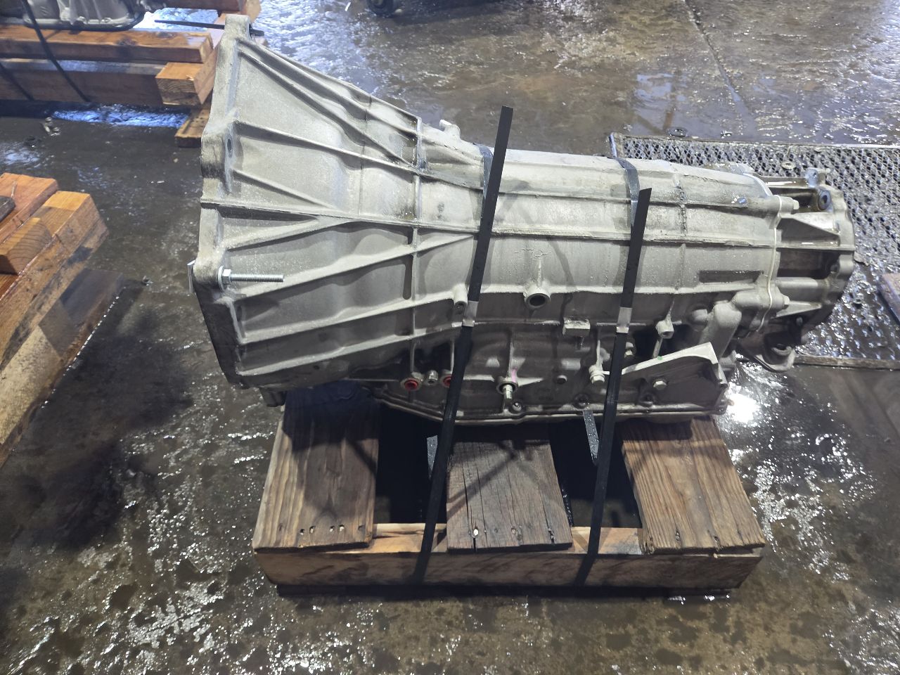 Part image 3