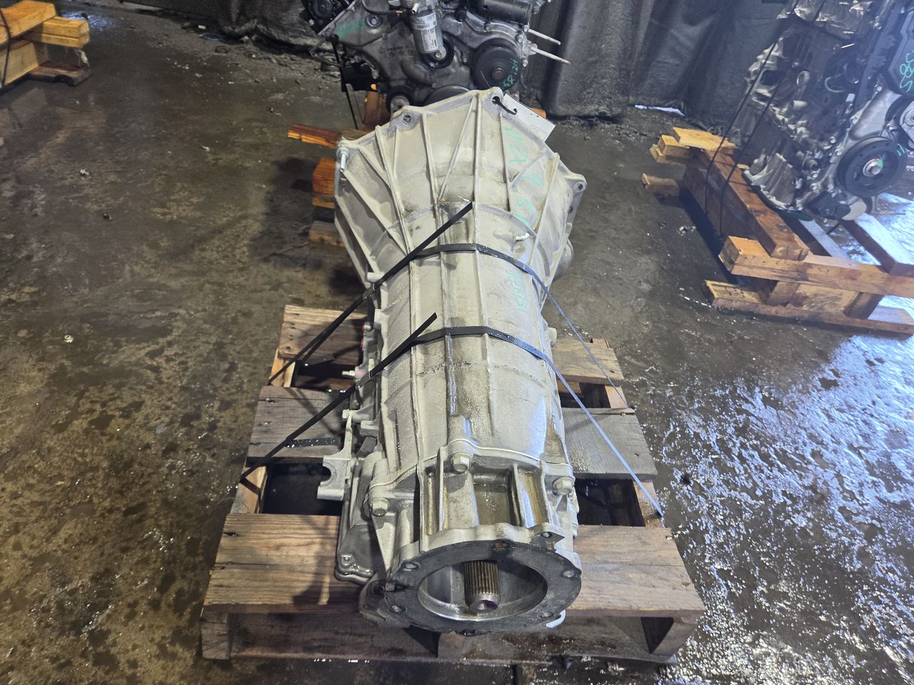 Part image 4