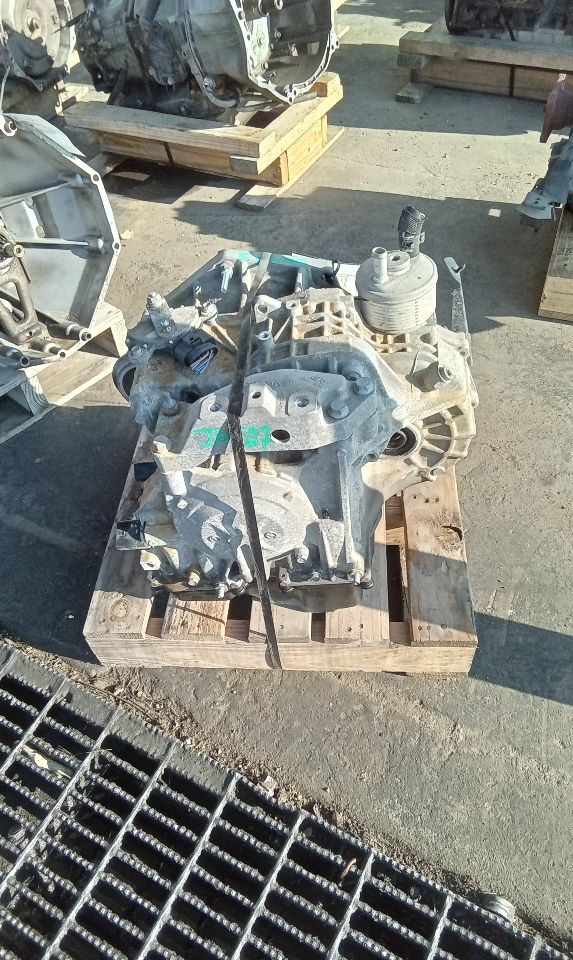 Part image 4