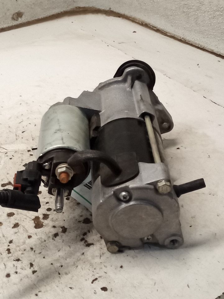 Part image 6