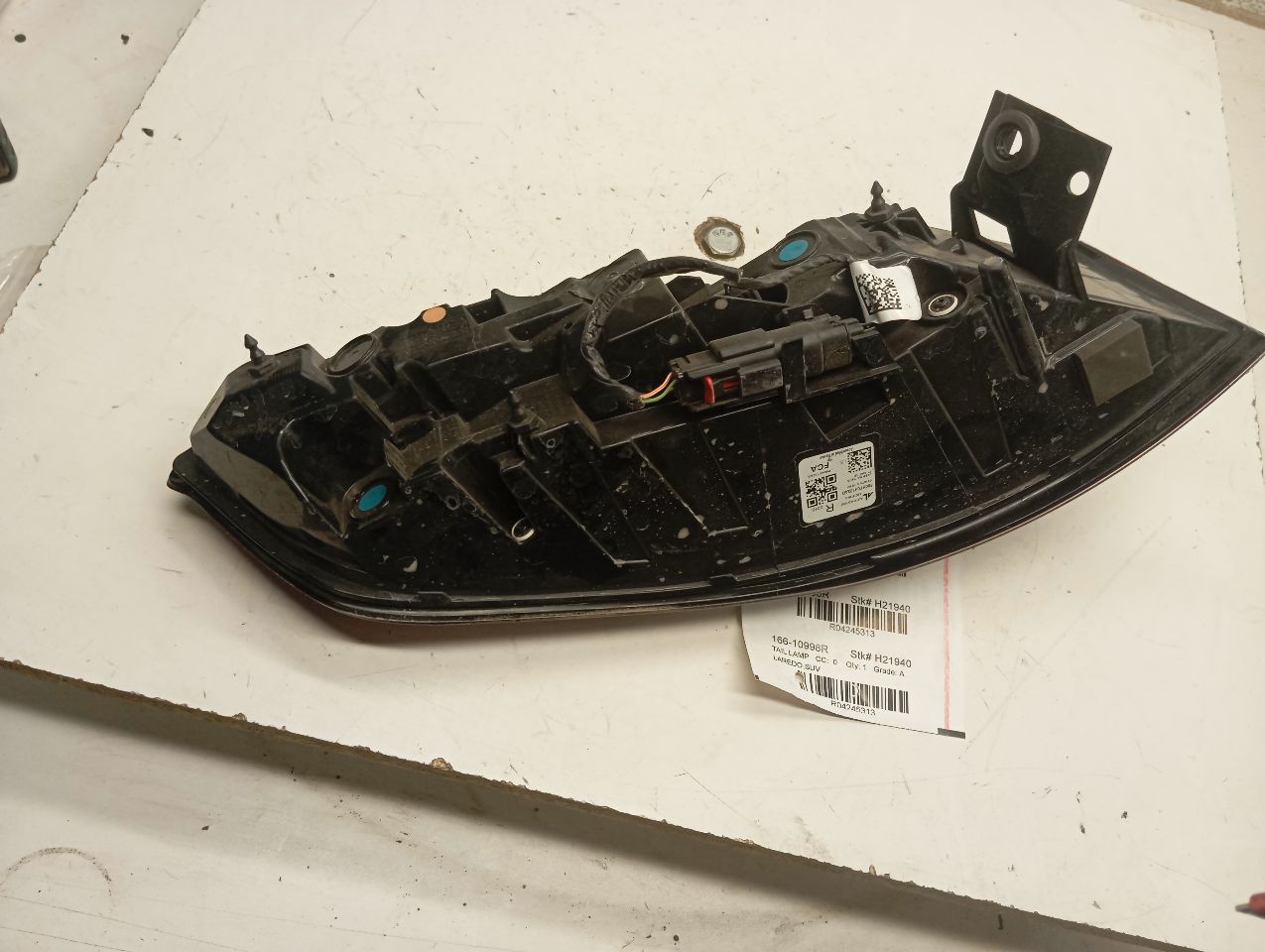 Part image 4