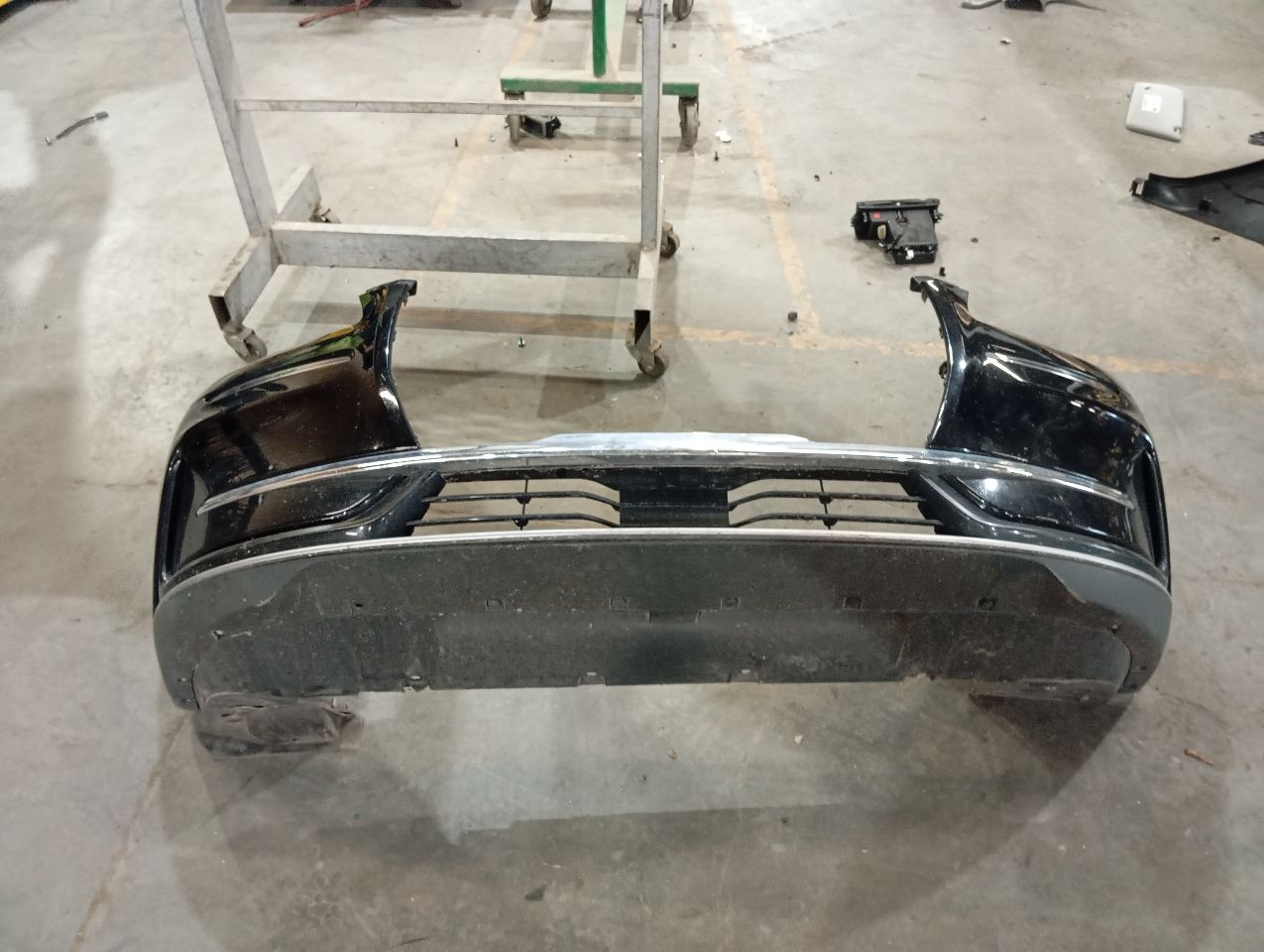 Part image 3