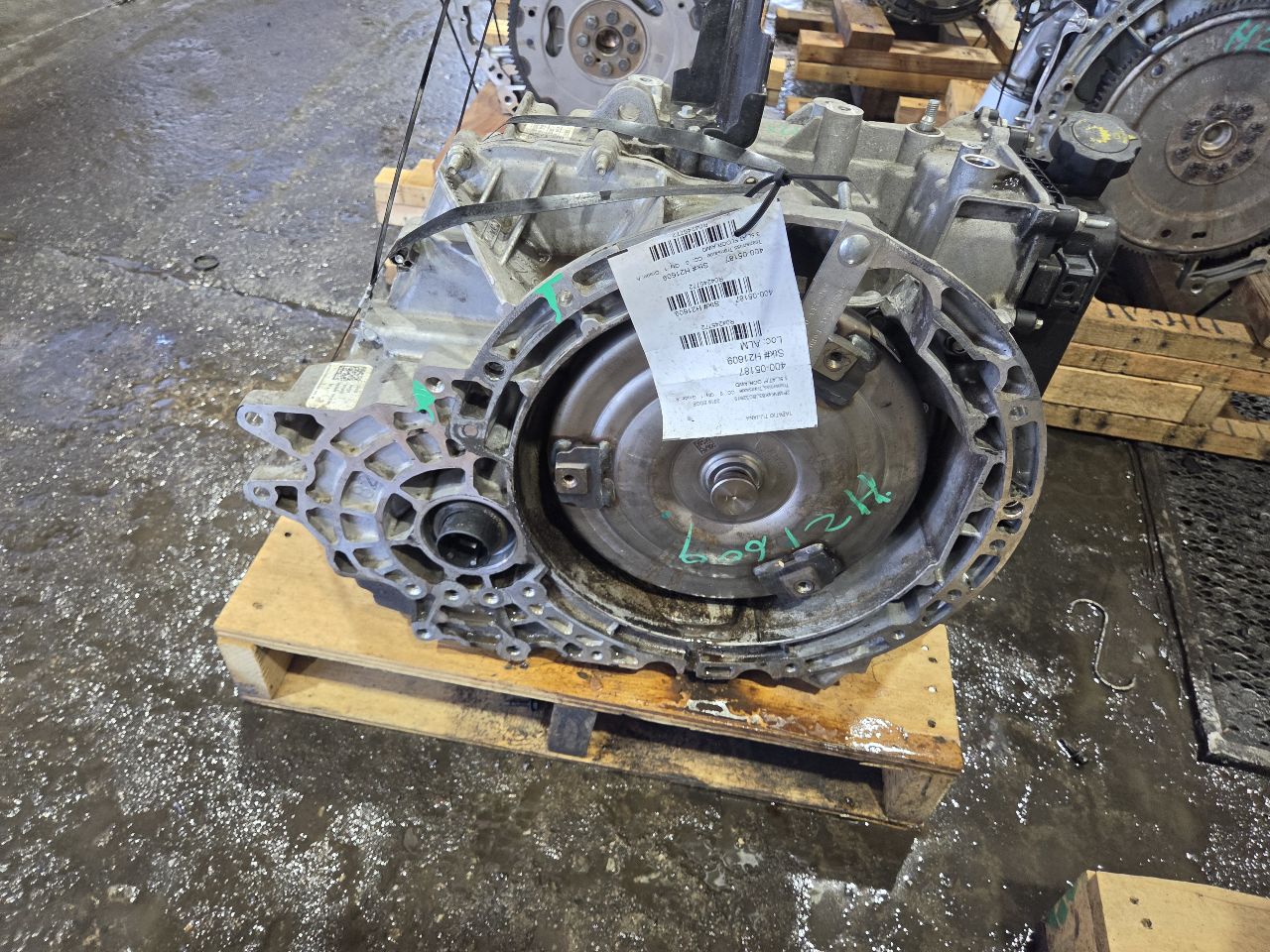 Part image 3