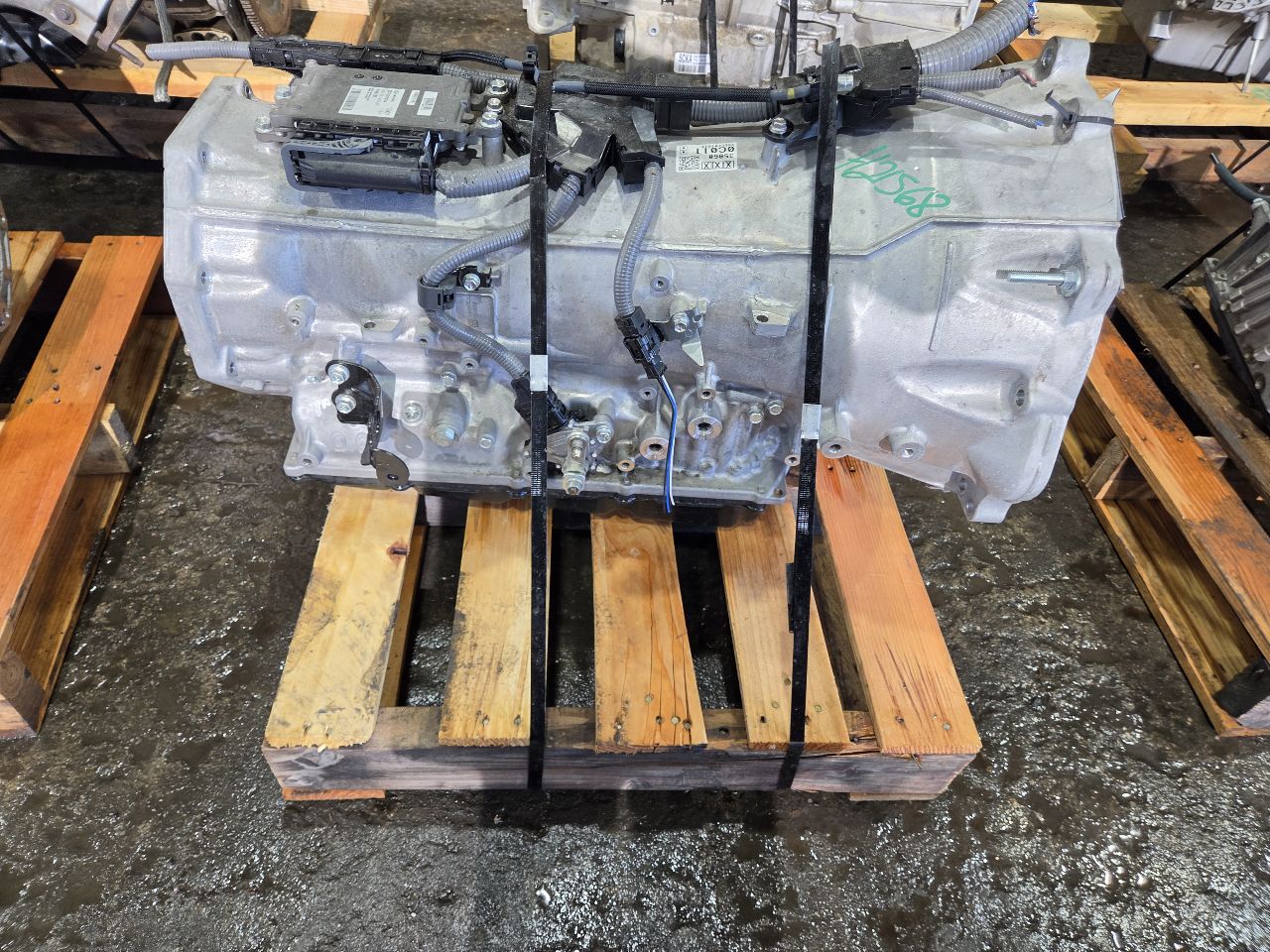 Part image 4