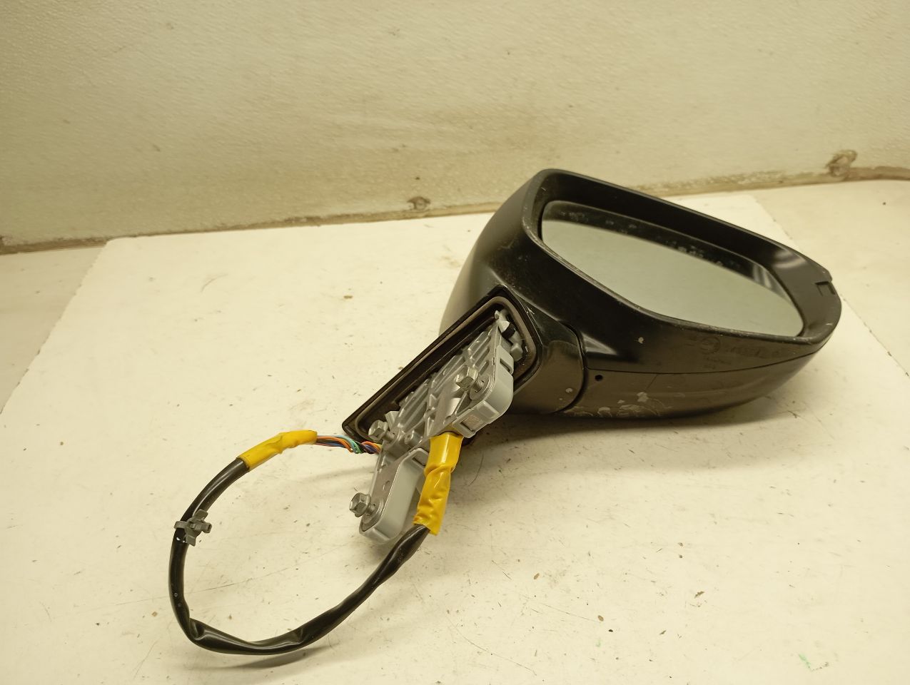 Part image 8
