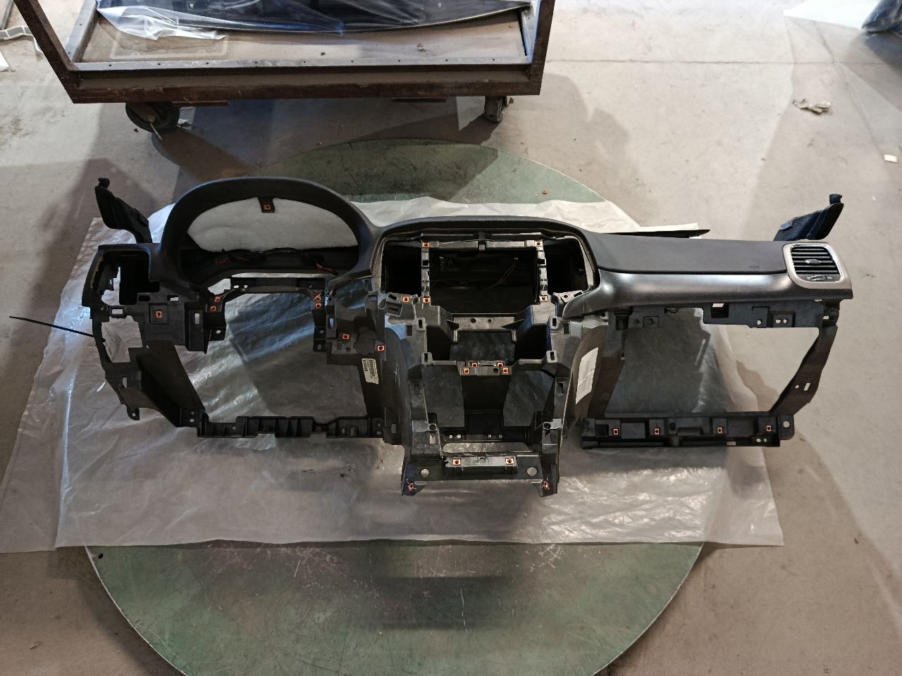 Part image 1