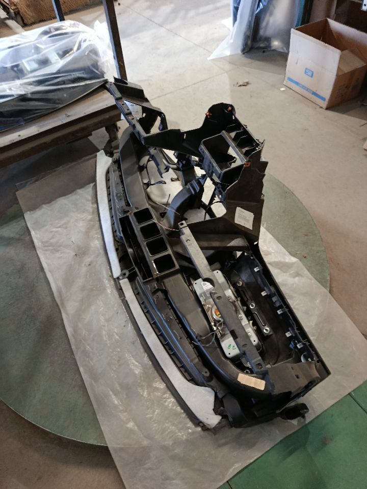 Part image 8