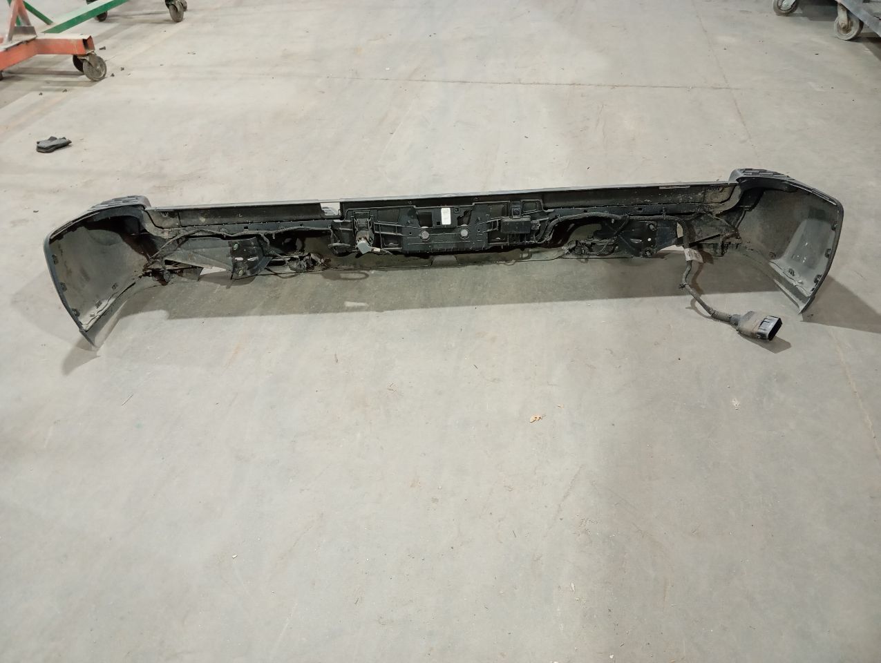 Part image 3