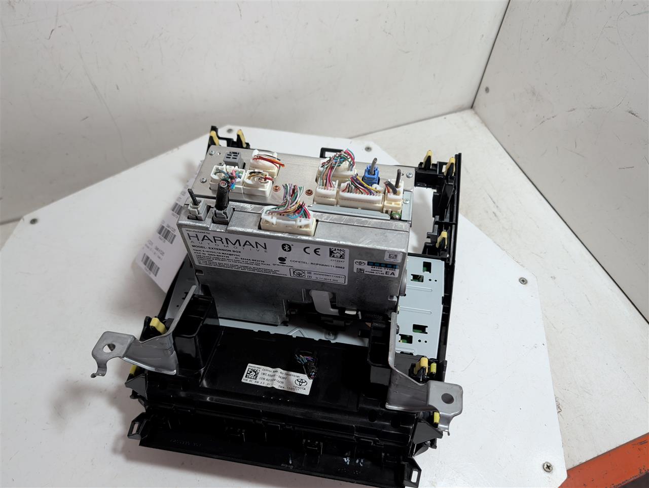 Part image 3