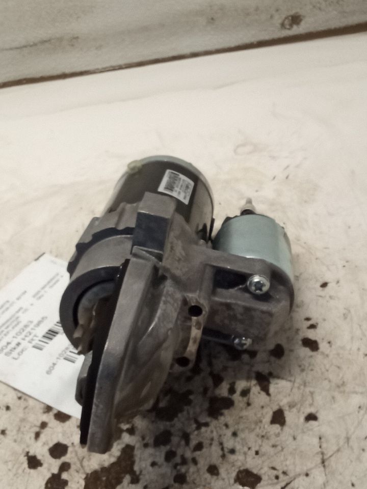 Part image 4