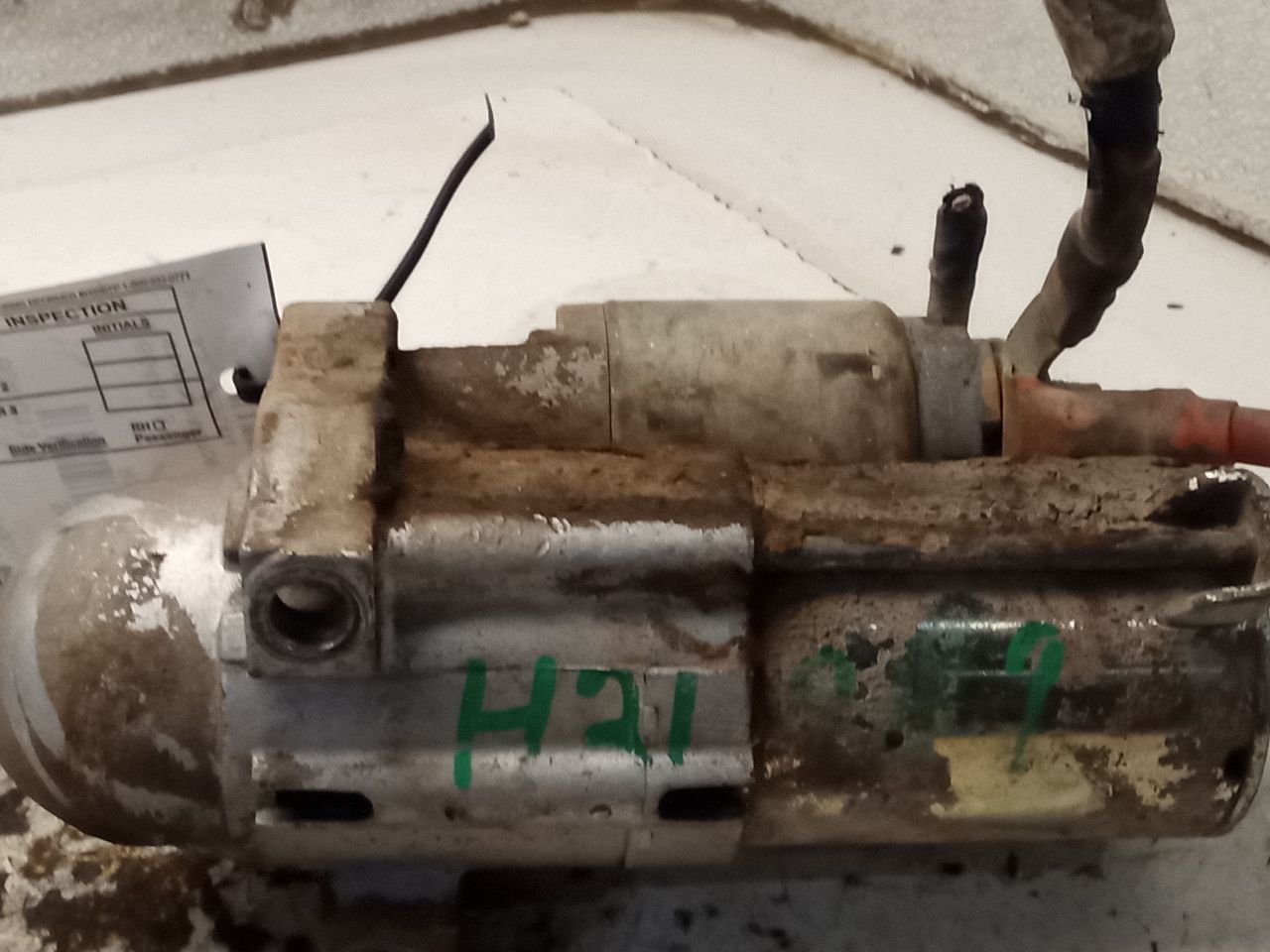 Part image 3