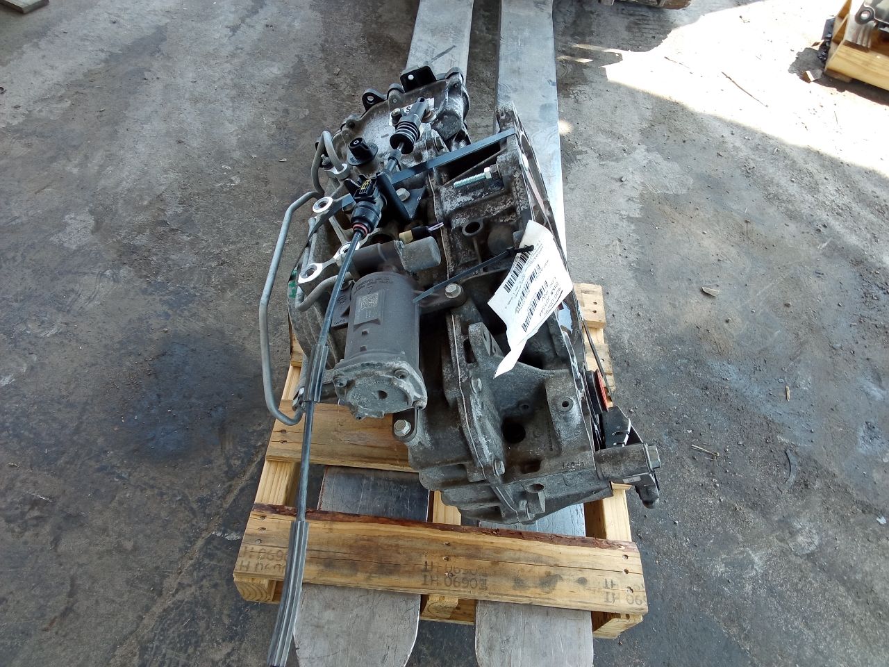 Part image 2
