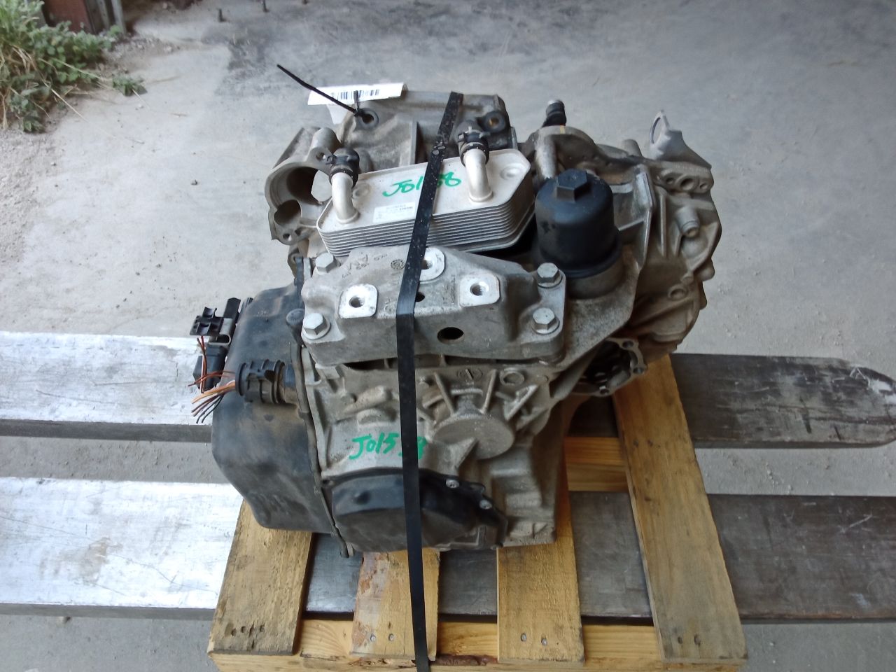 Part image 3