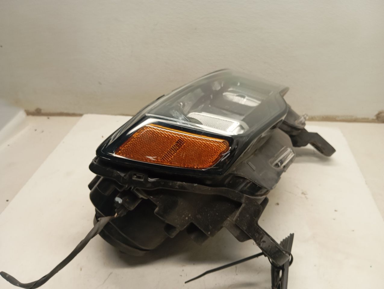 Part image 7