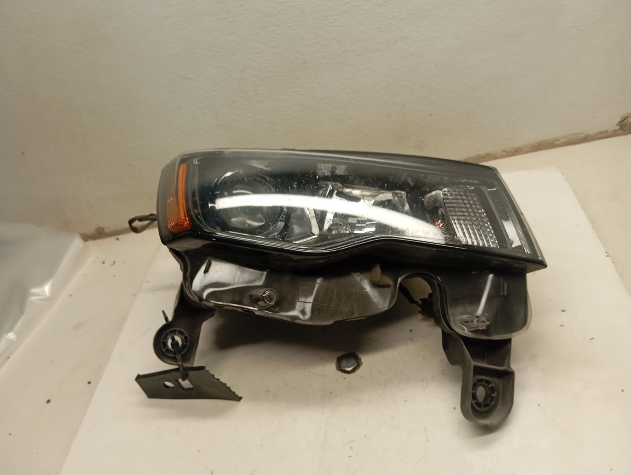 Part image 8