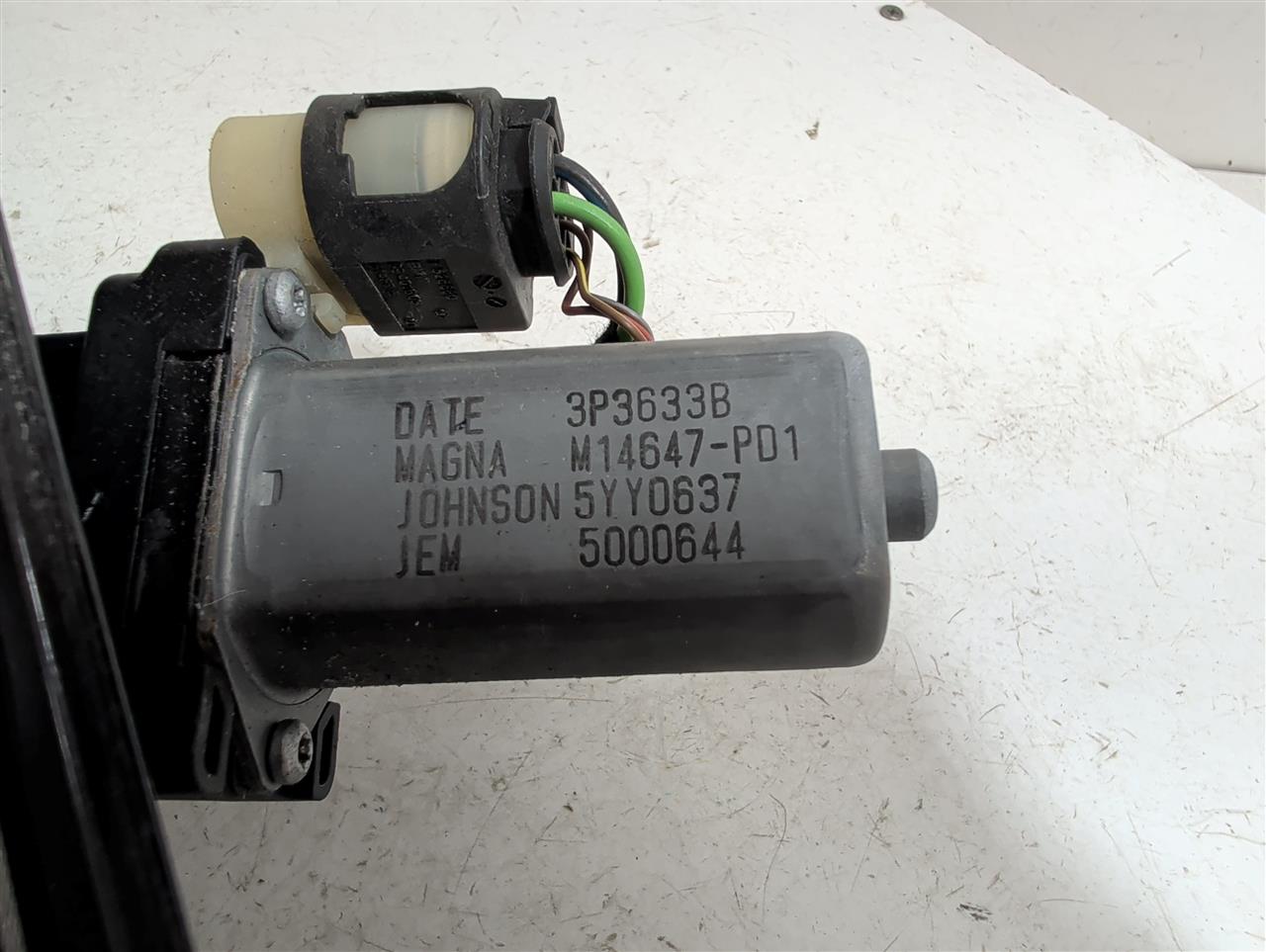 Part image 3