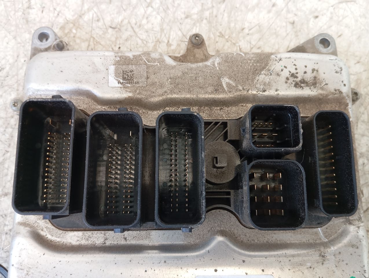 Part image 4