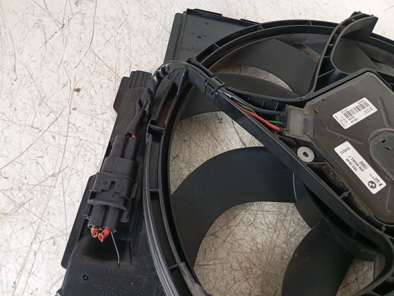 Part image 3