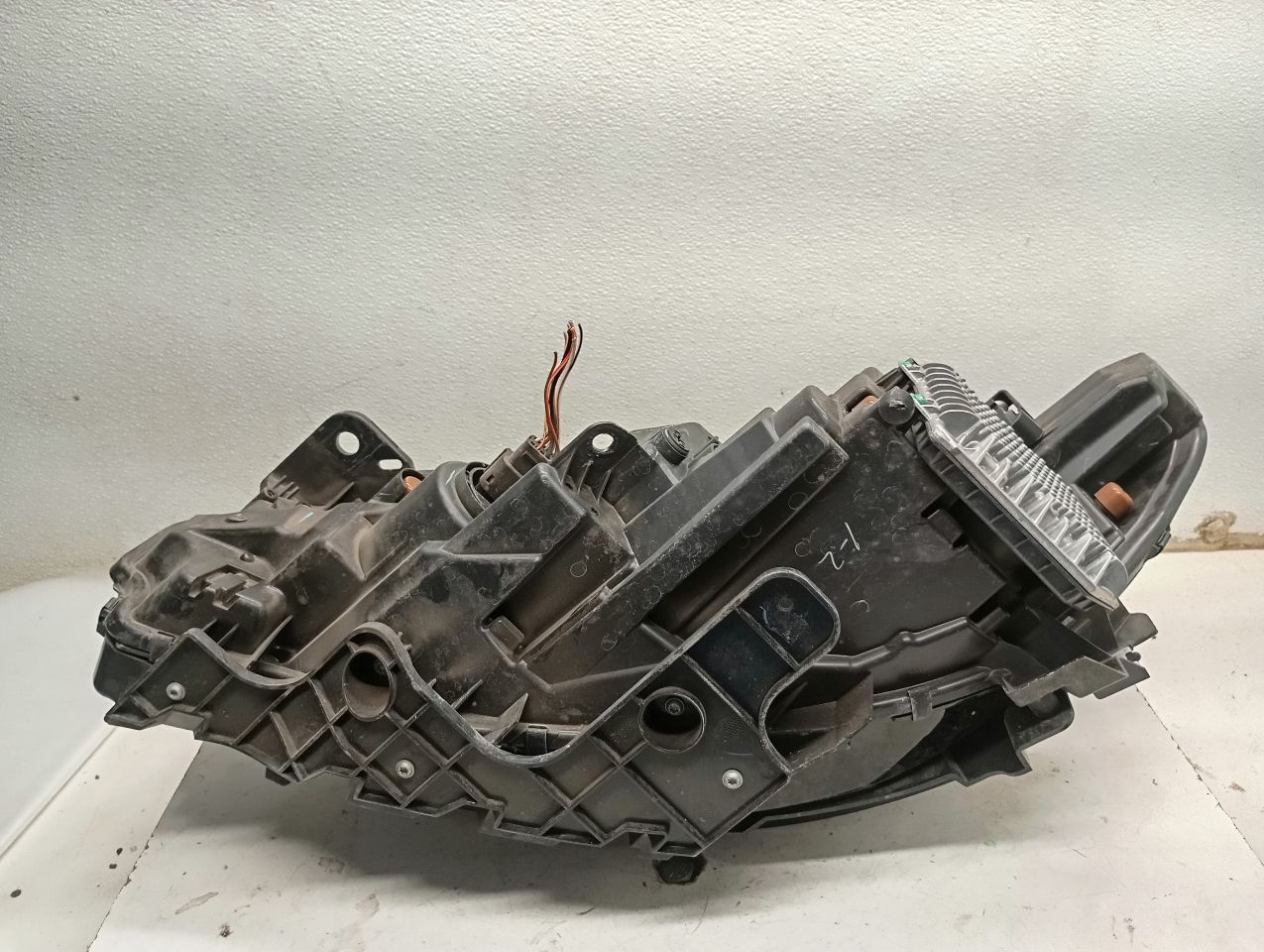 Part image 8