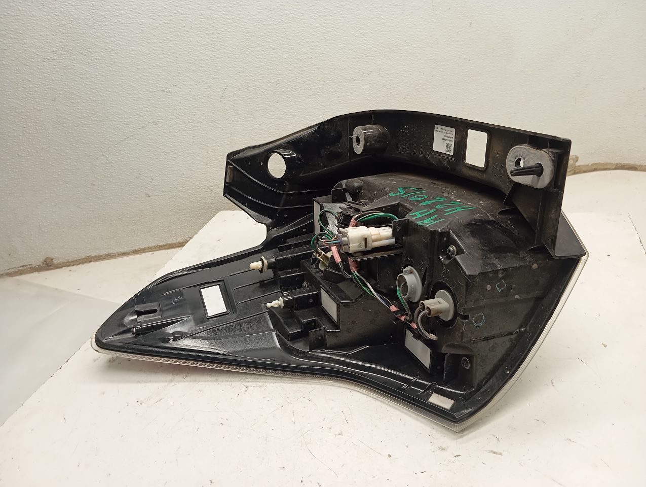 Part image 6