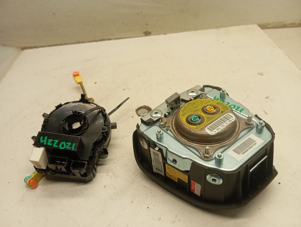 Part image 3