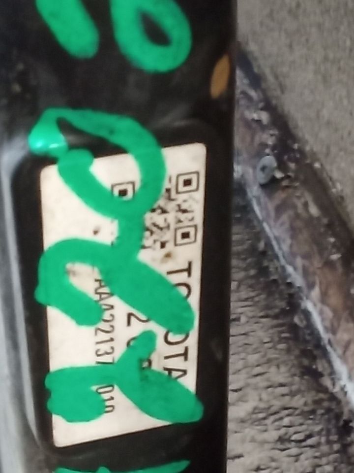 Part image 8
