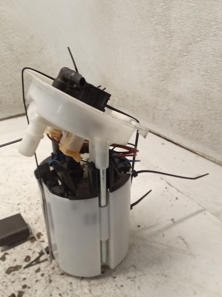 Part image 6