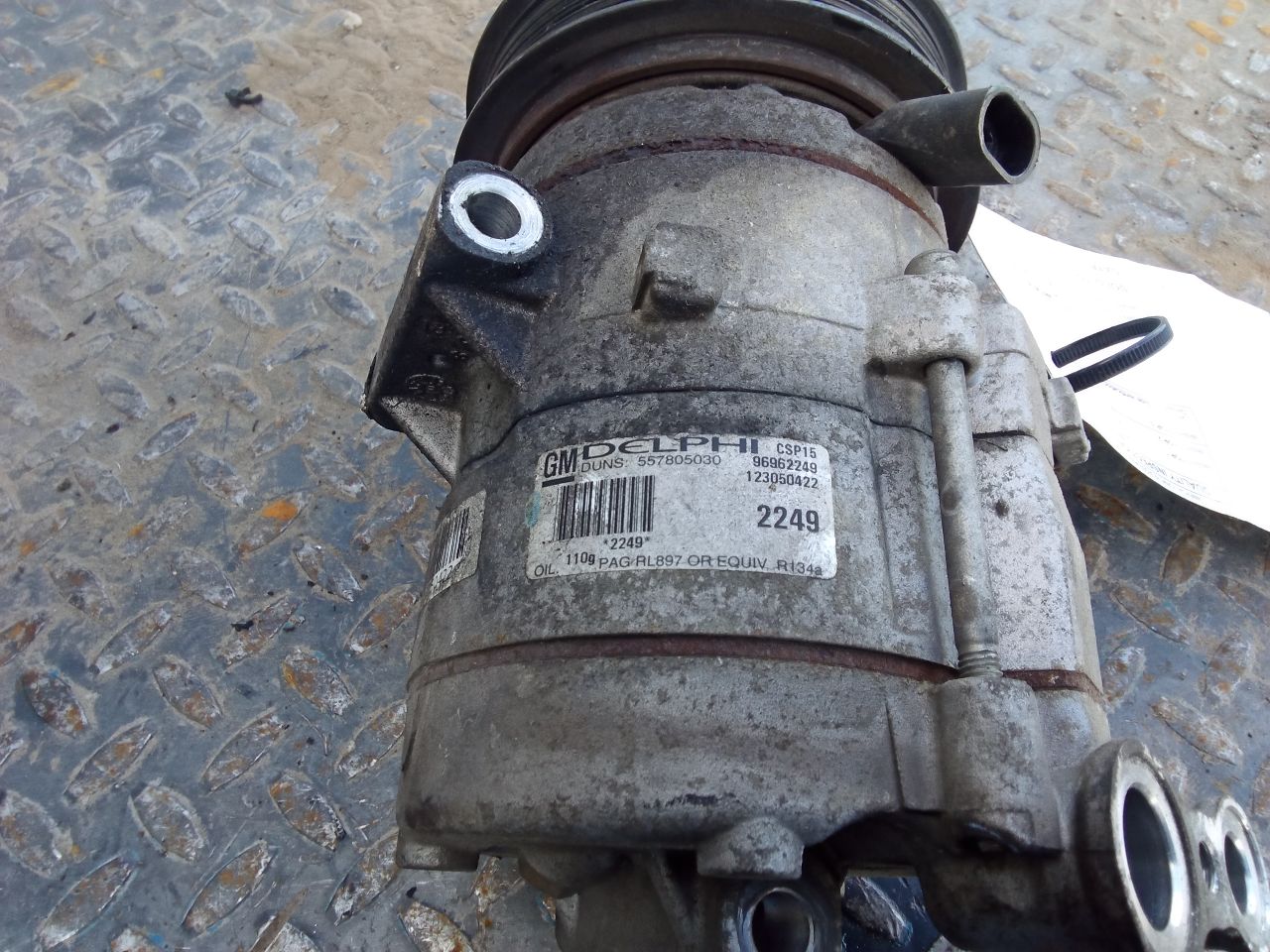 Part image 3