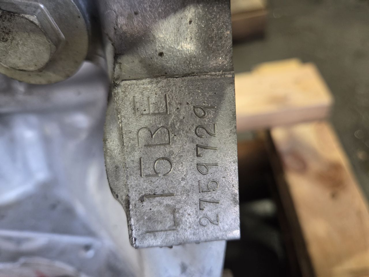 Part image 4