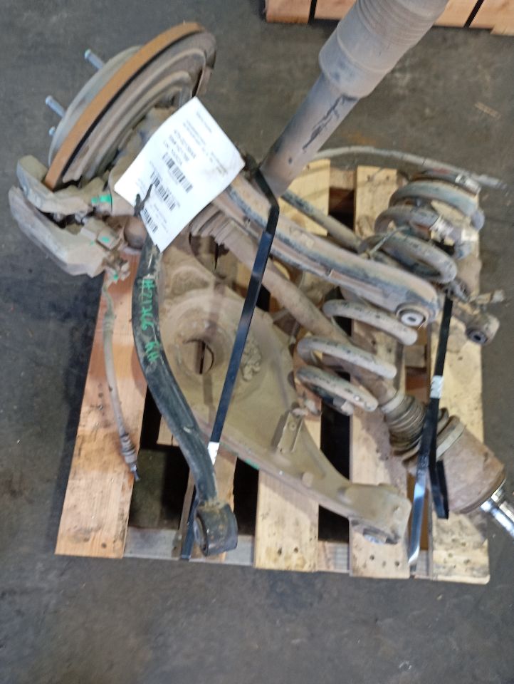 Part image 8