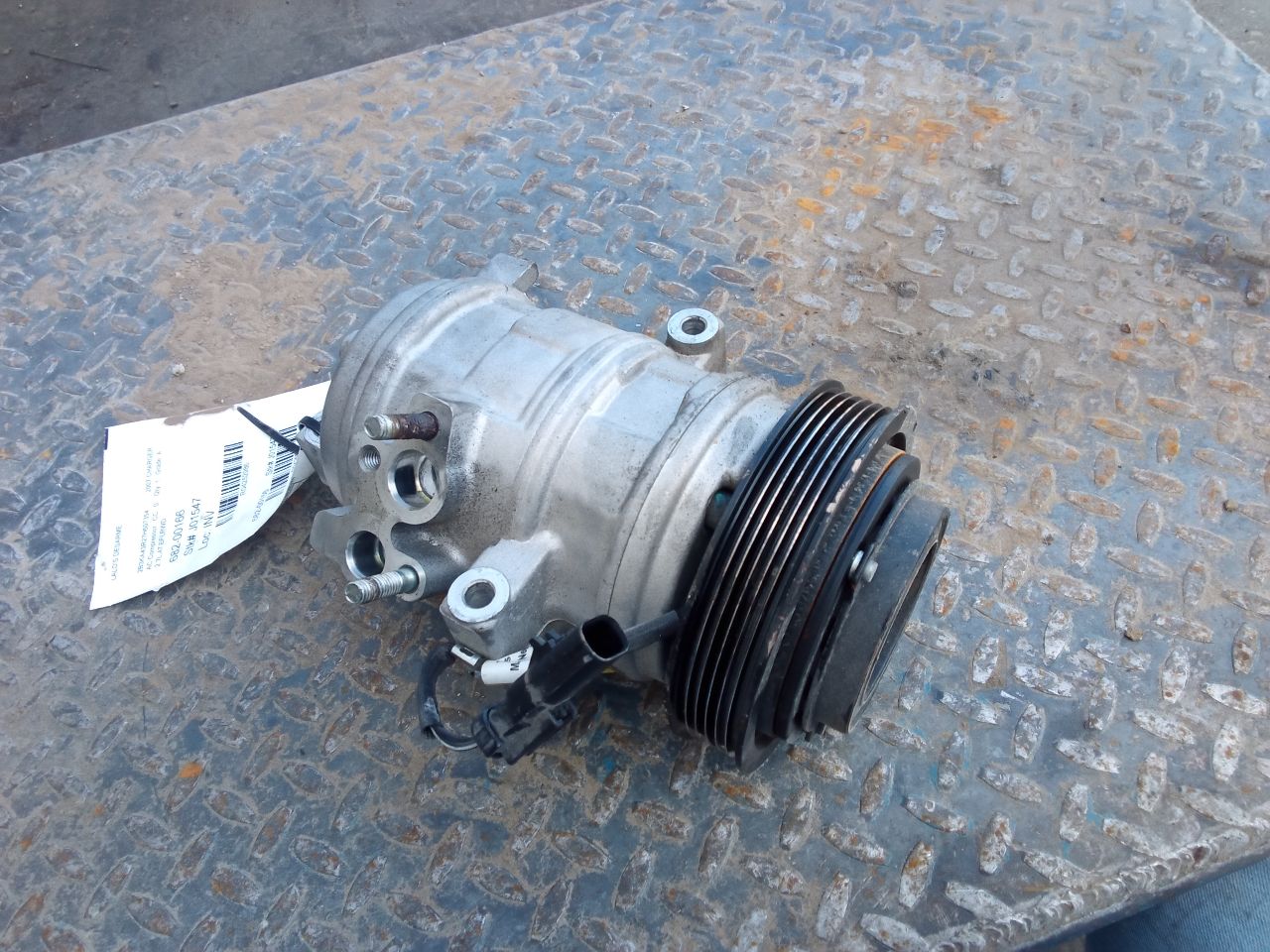 Part image 3