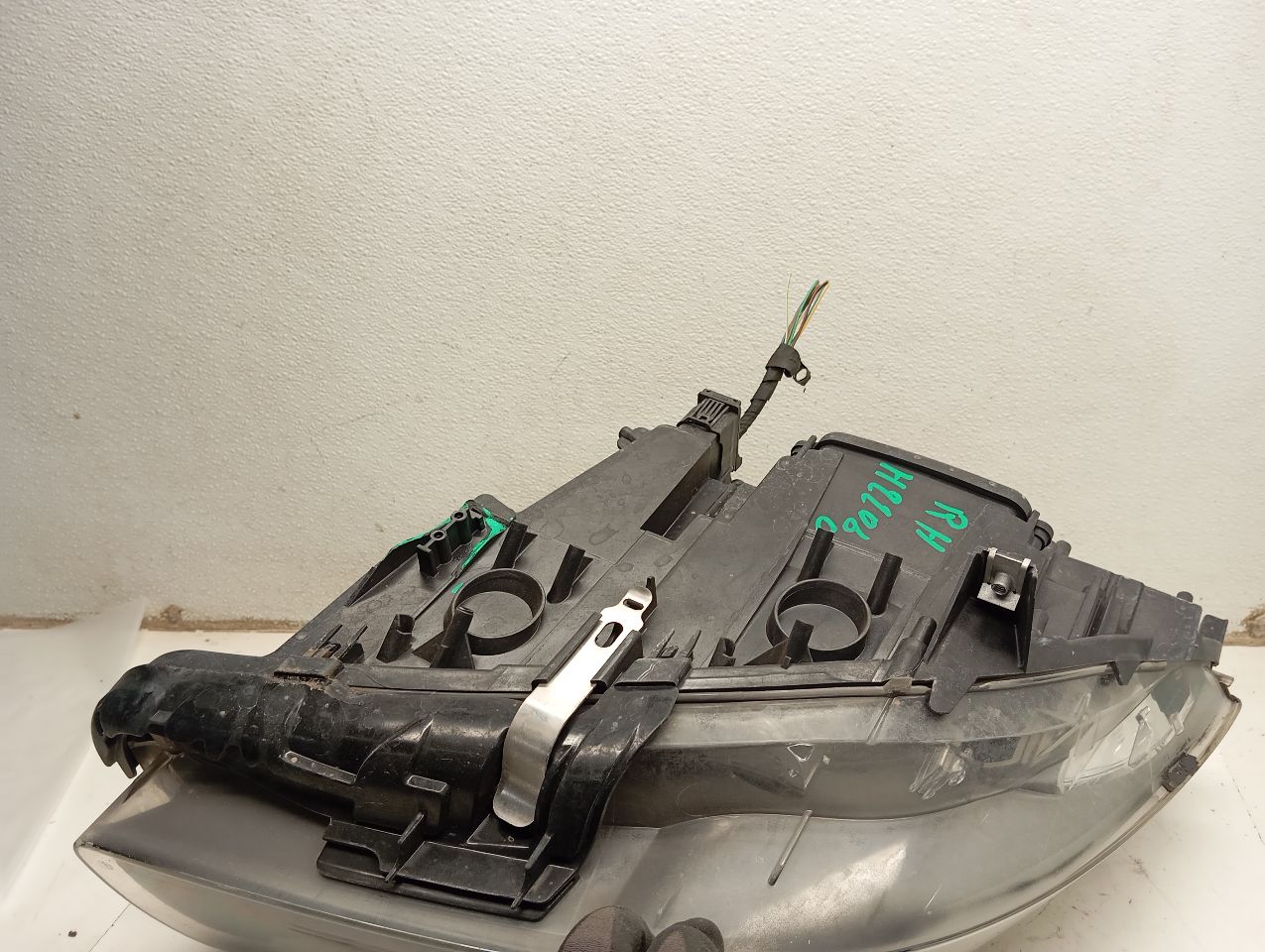 Part image 7