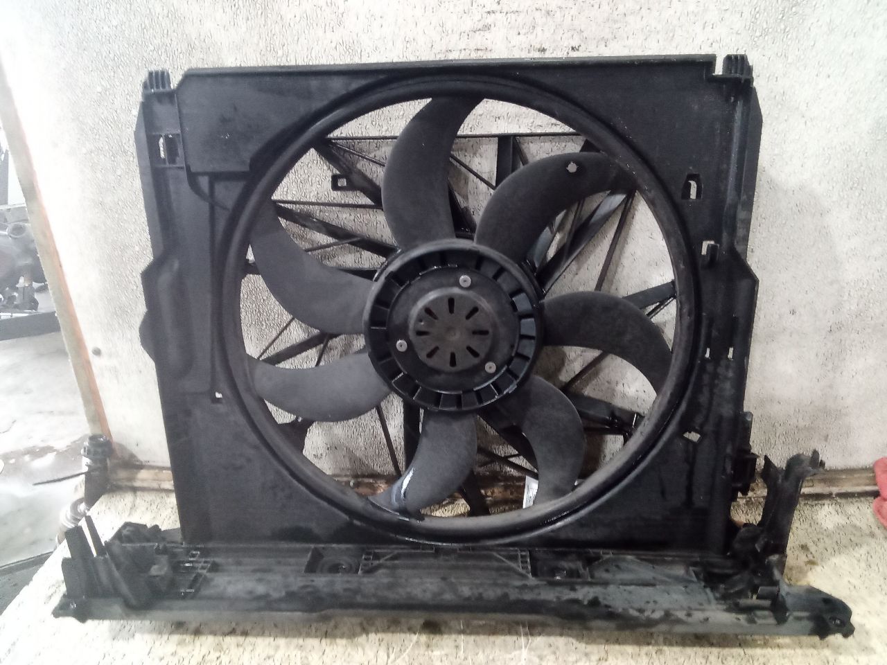 Part image 8