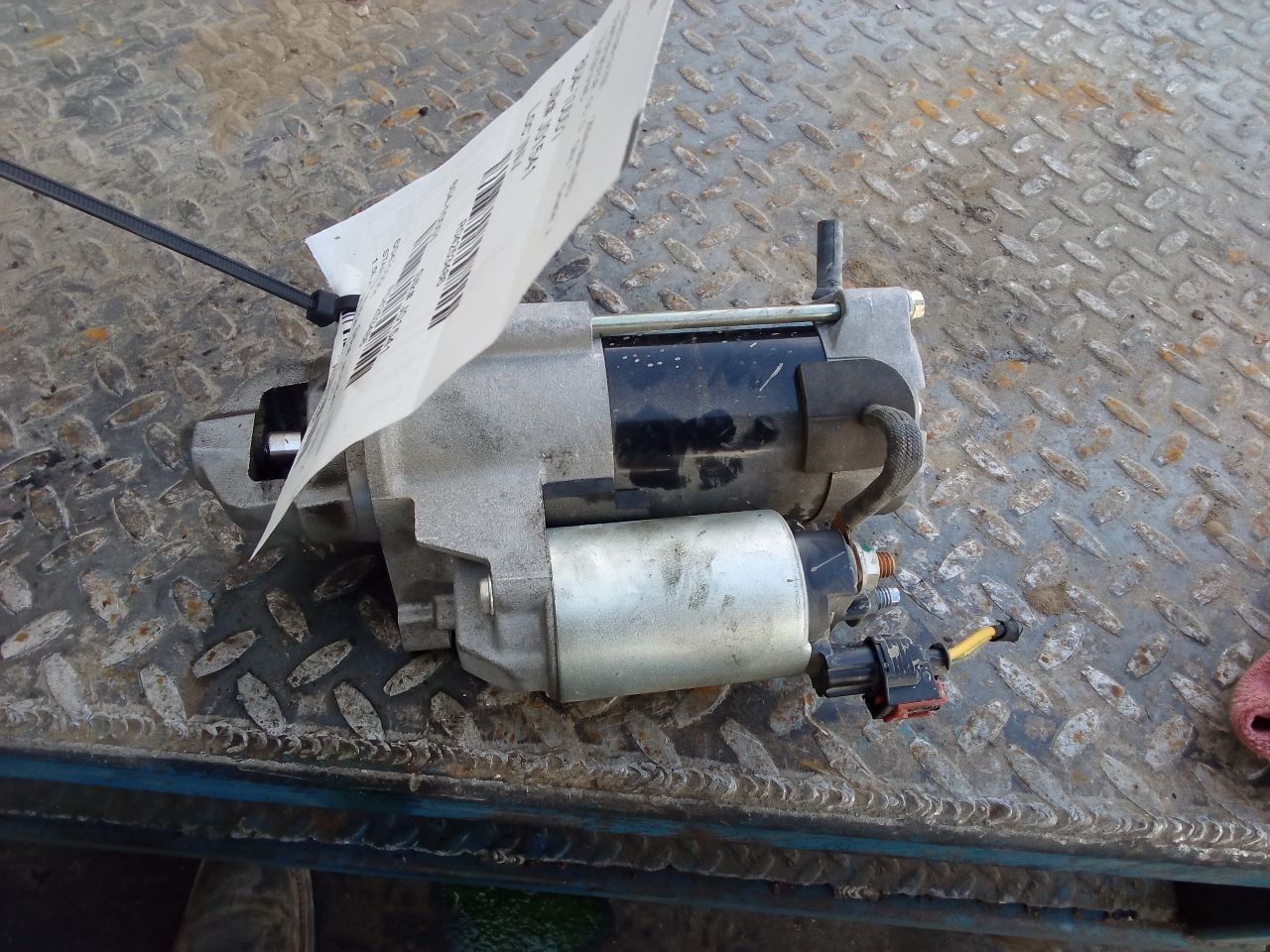 Part image 1