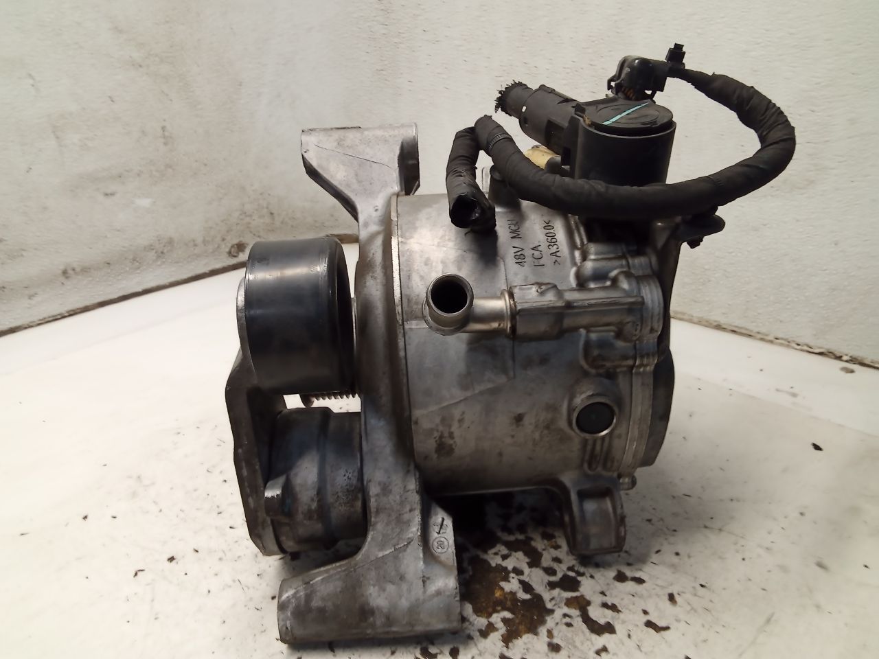 Part image 10