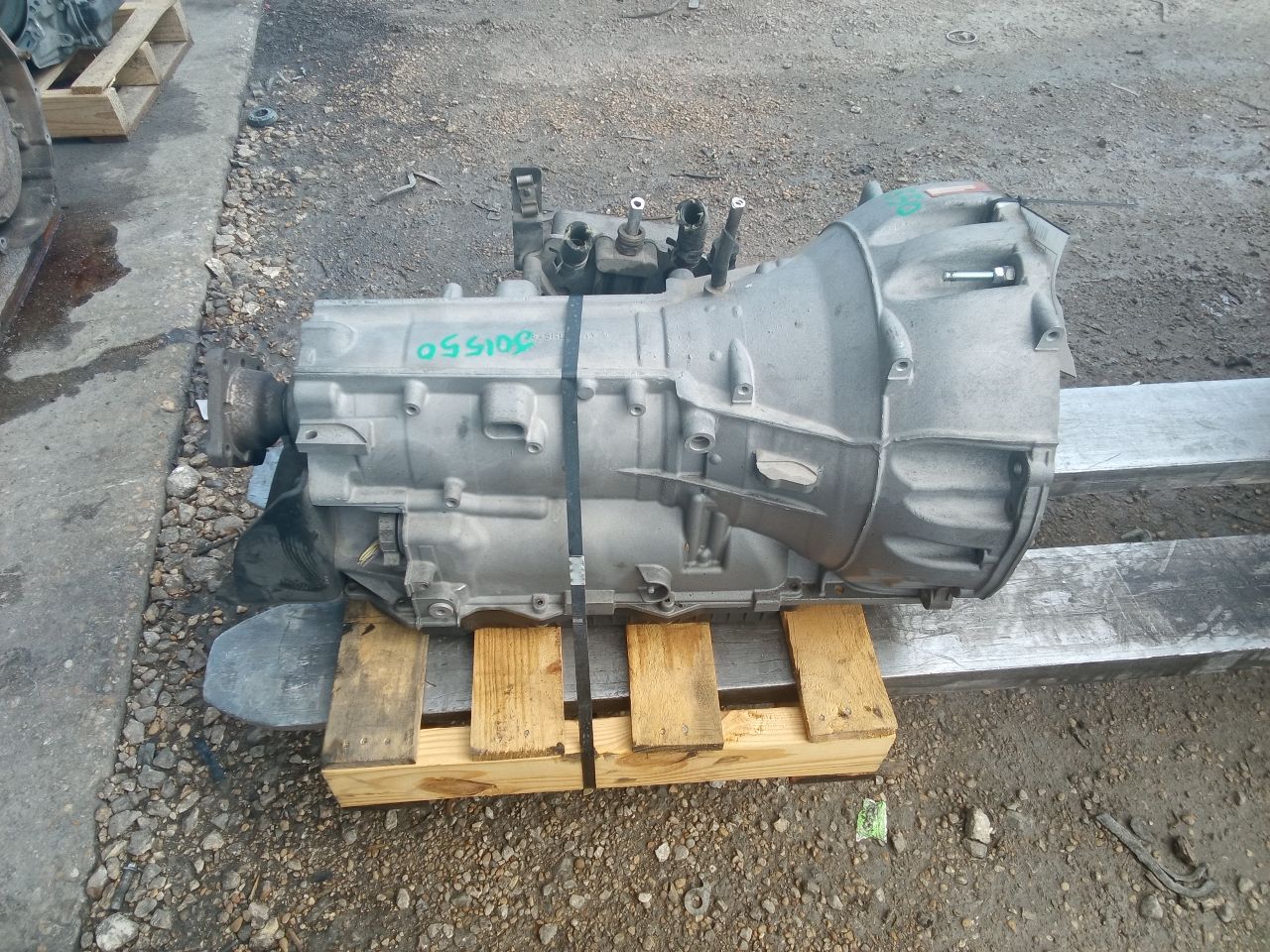 Part image 3