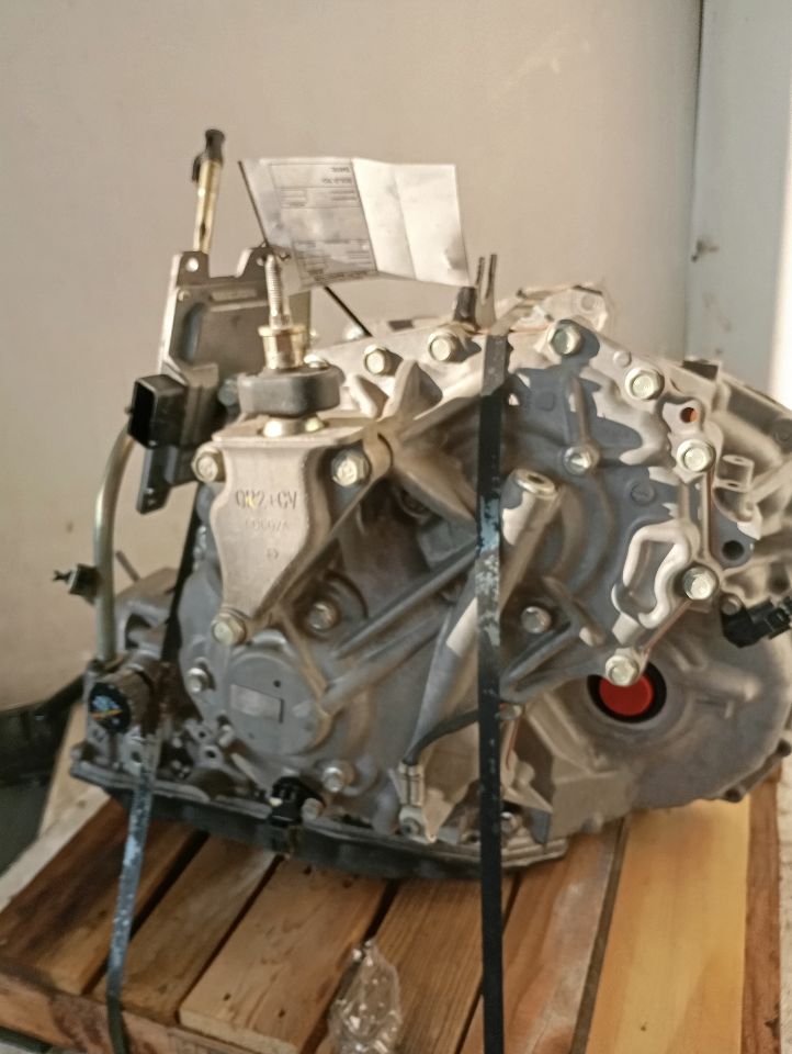 Part image 3
