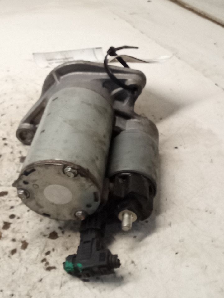 Part image 5
