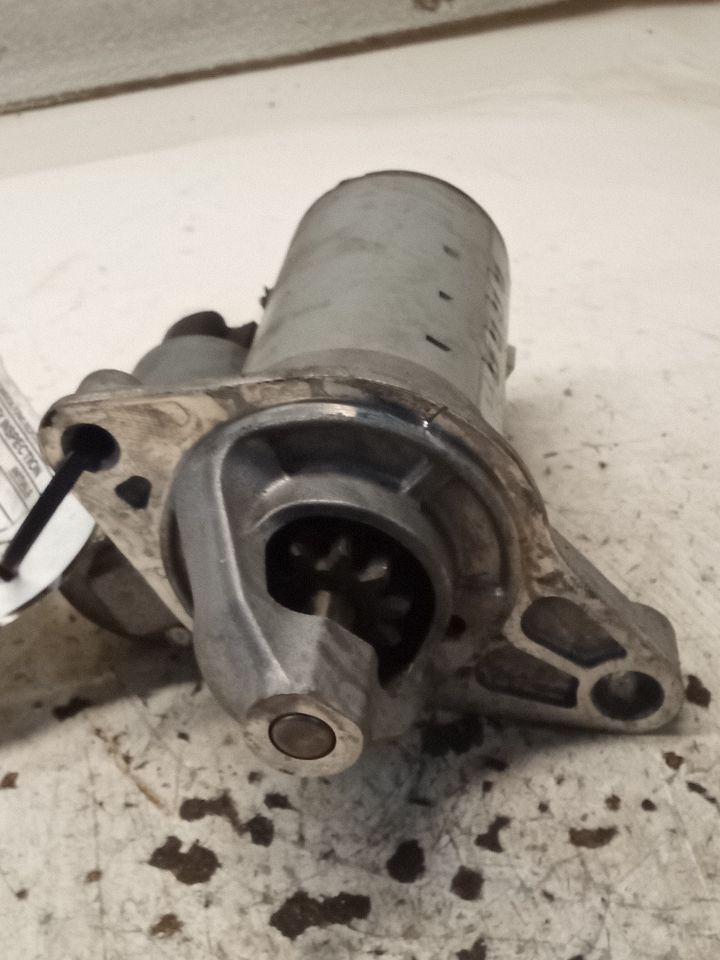 Part image 6