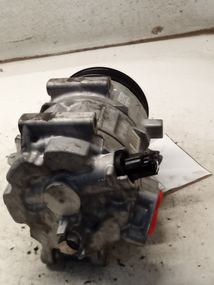 Part image 7