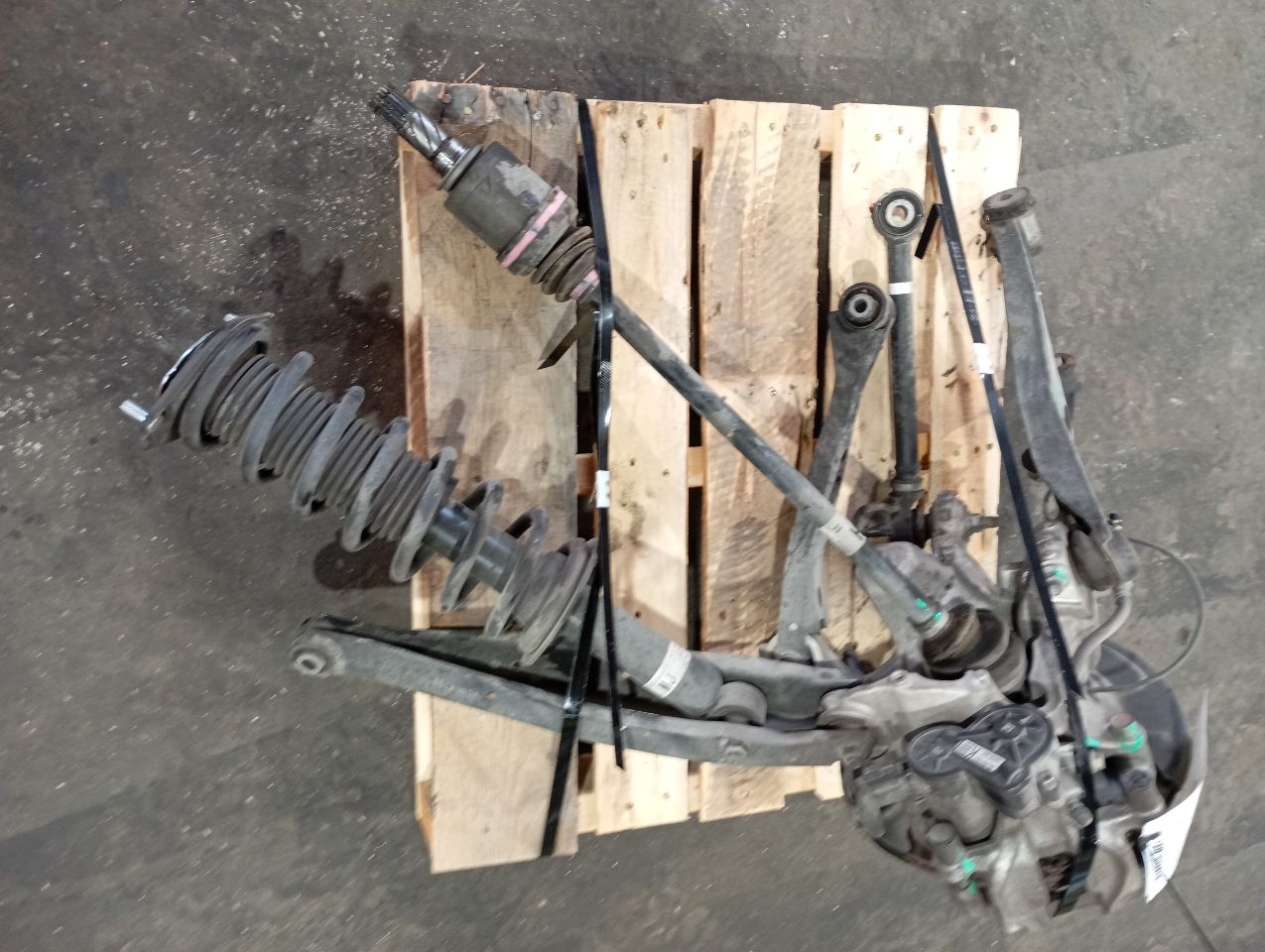 Part image 3