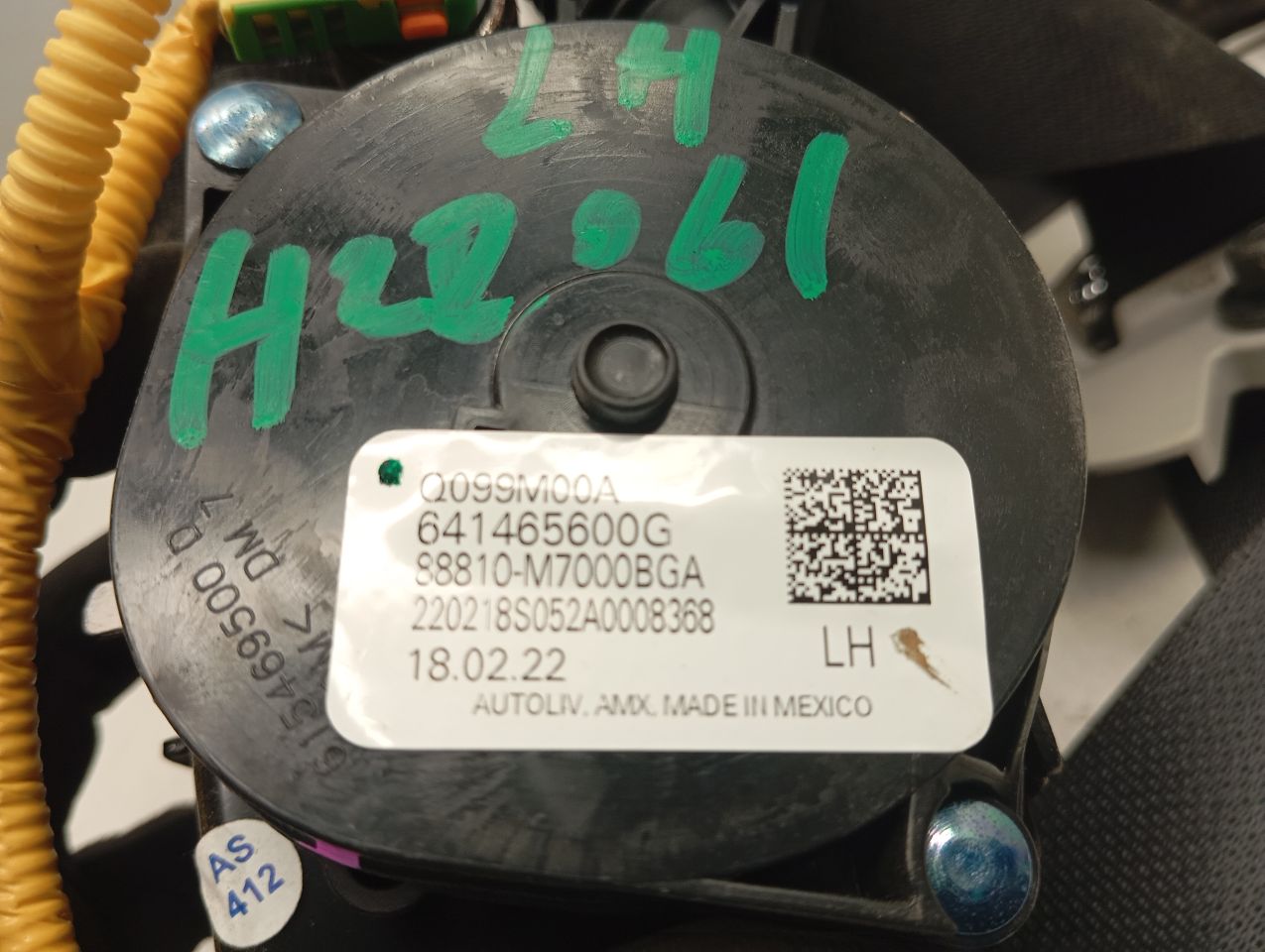 Part image 3