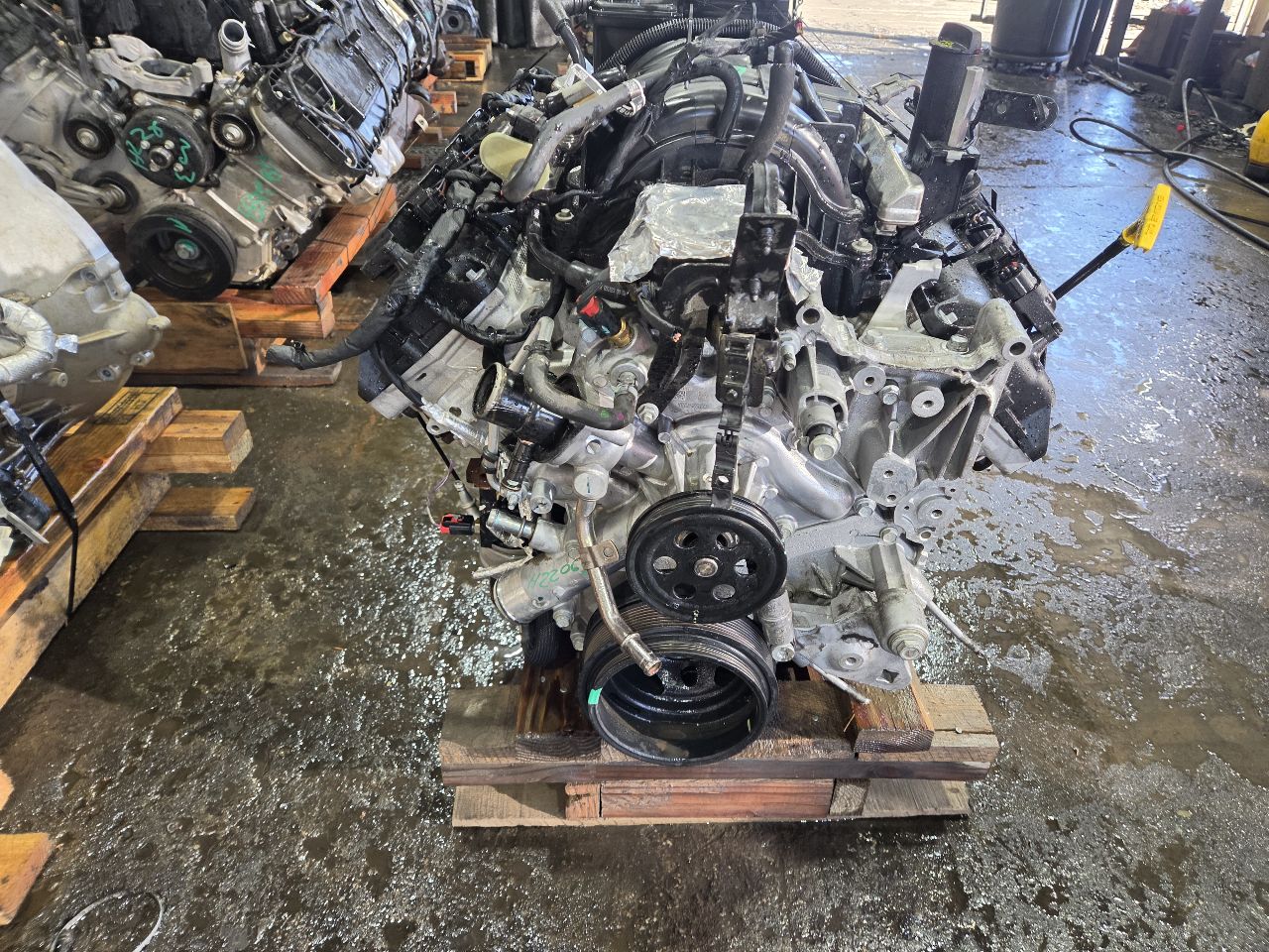 Part image 3